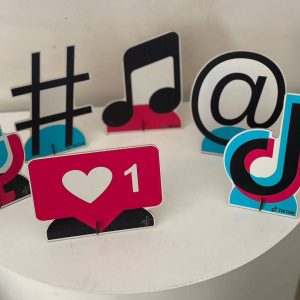 Display Tik Tok