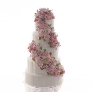Bolo Cascata de Flores